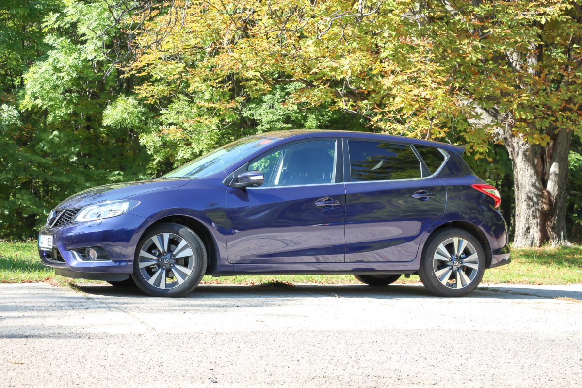 NISSAN