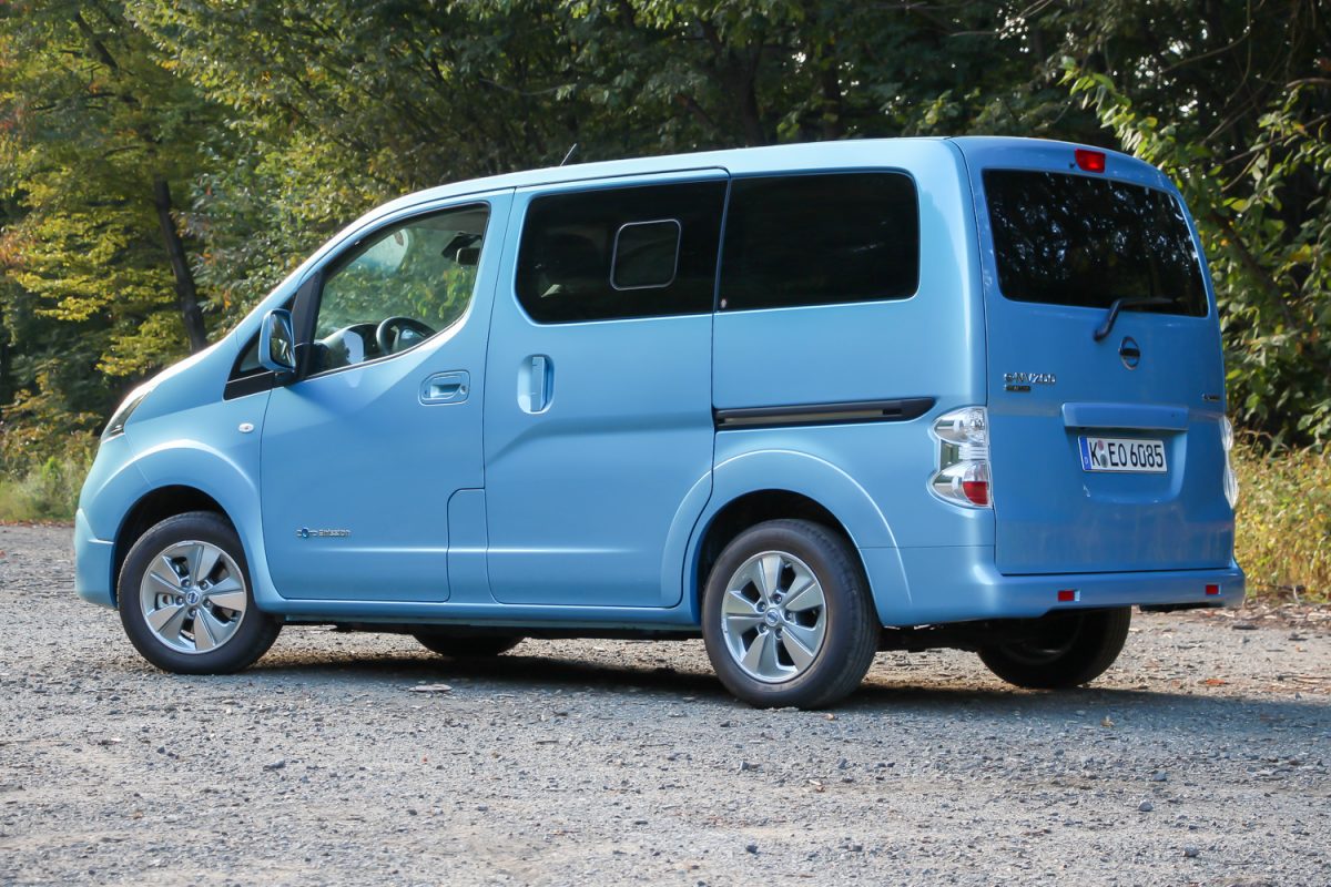 NISSAN