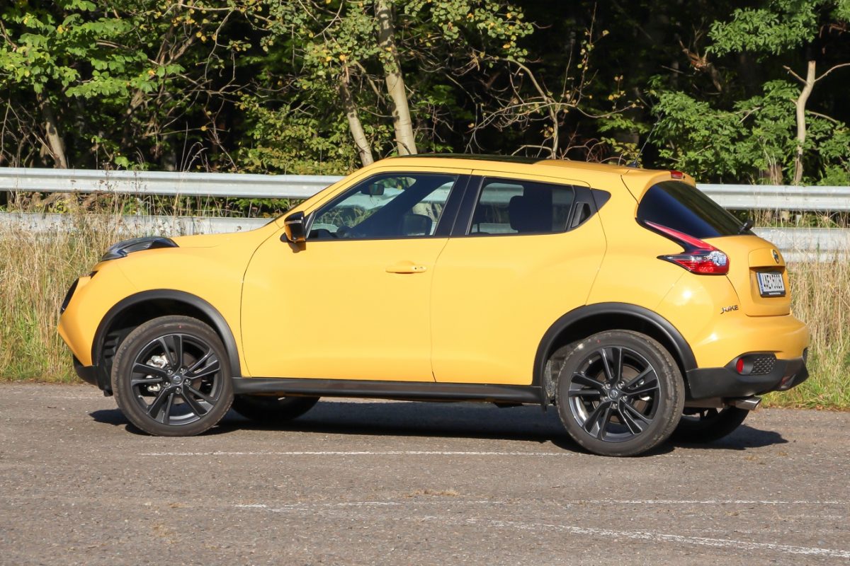 NISSAN
