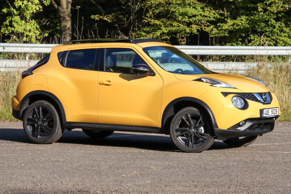 NISSAN