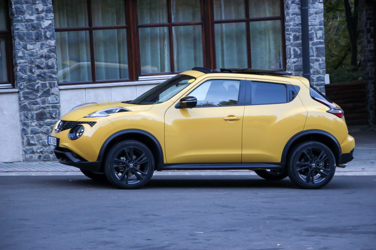NISSAN