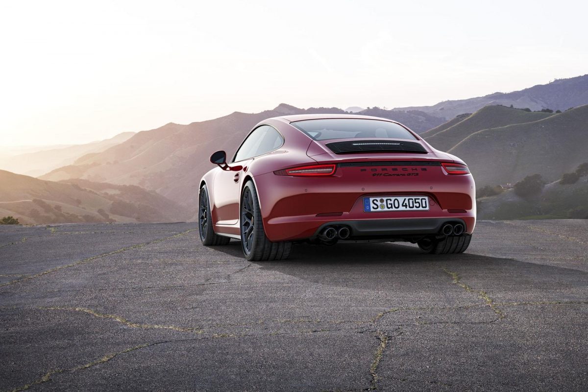 PORSCHE