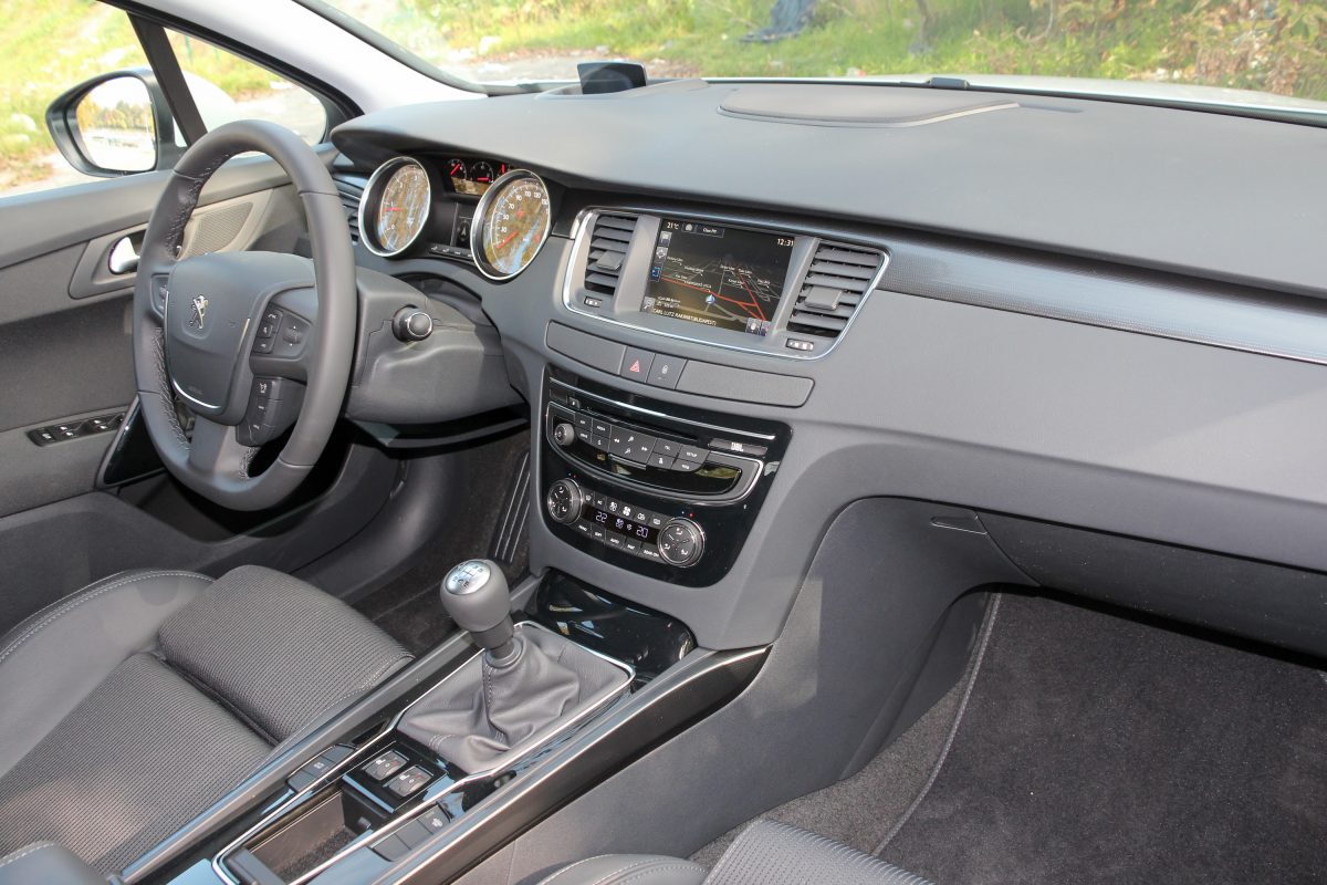 PEUGEOT 508