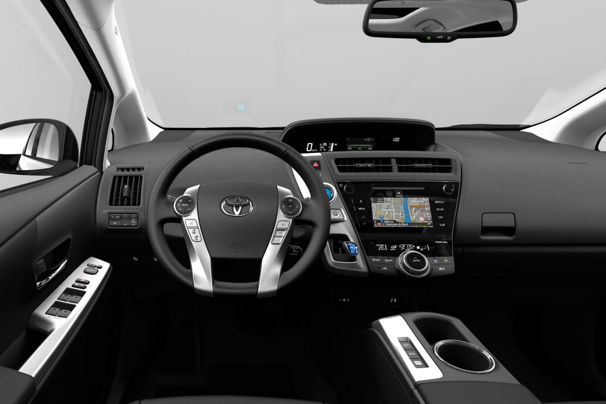TOYOTA PRIUS+