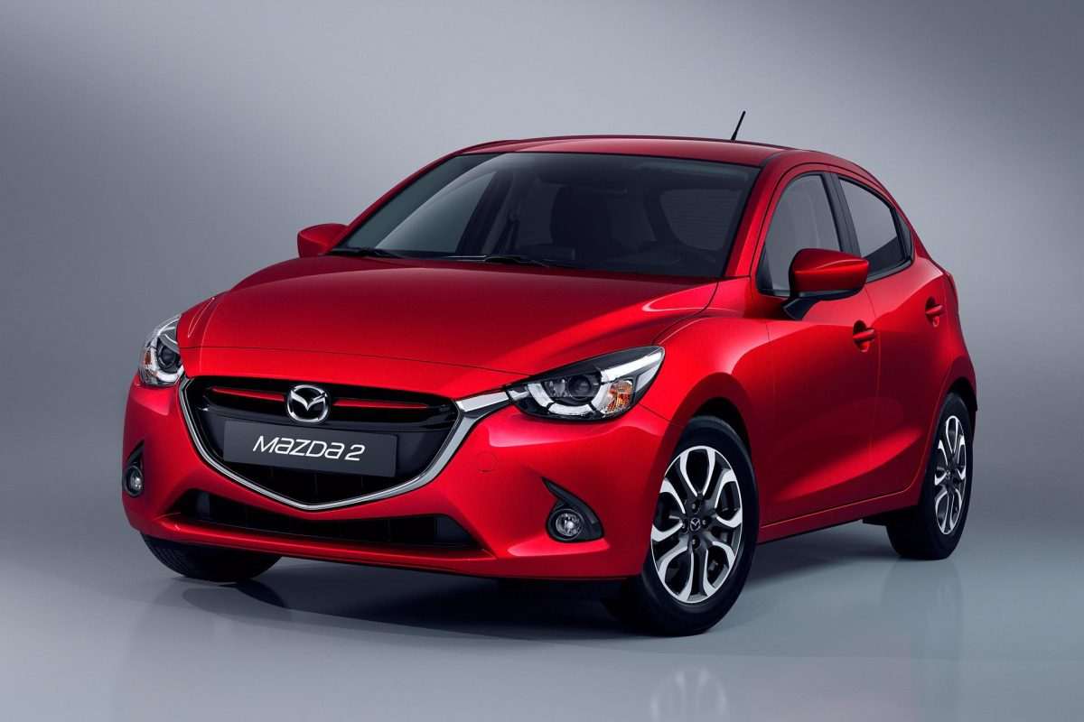 MAZDA 2