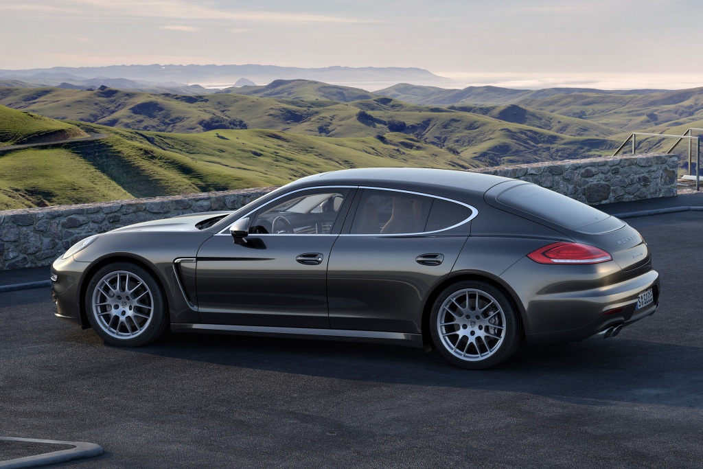 PORSCHE