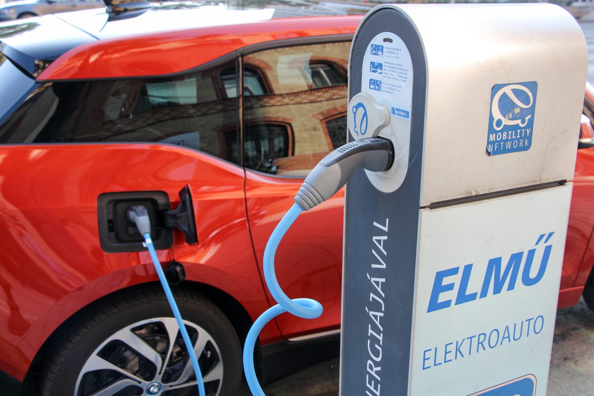 BMW I3