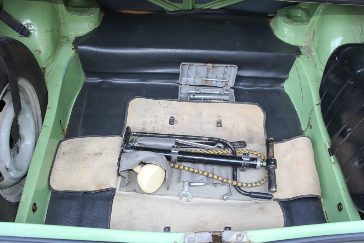 LADA