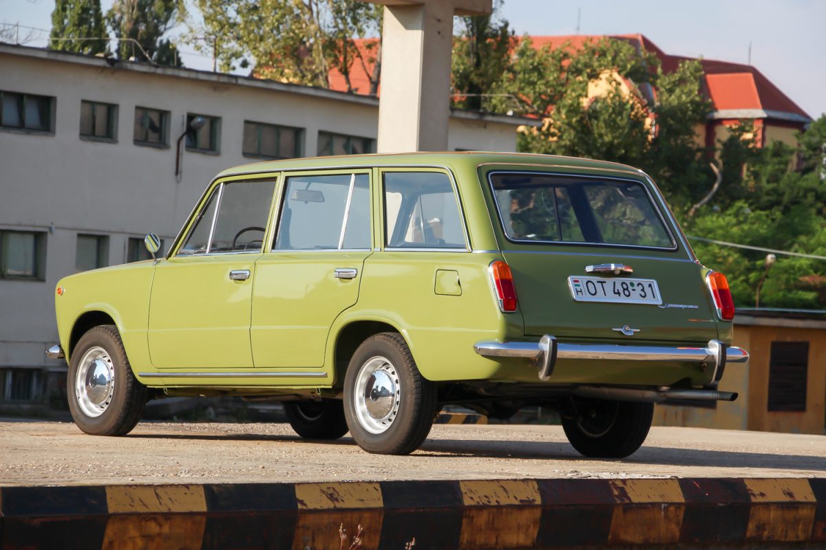 LADA