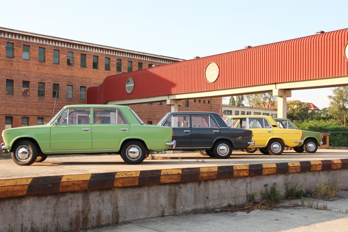 LADA