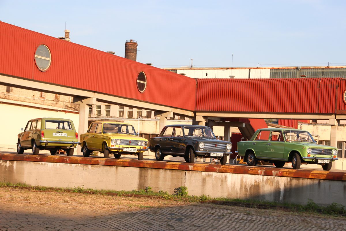 LADA