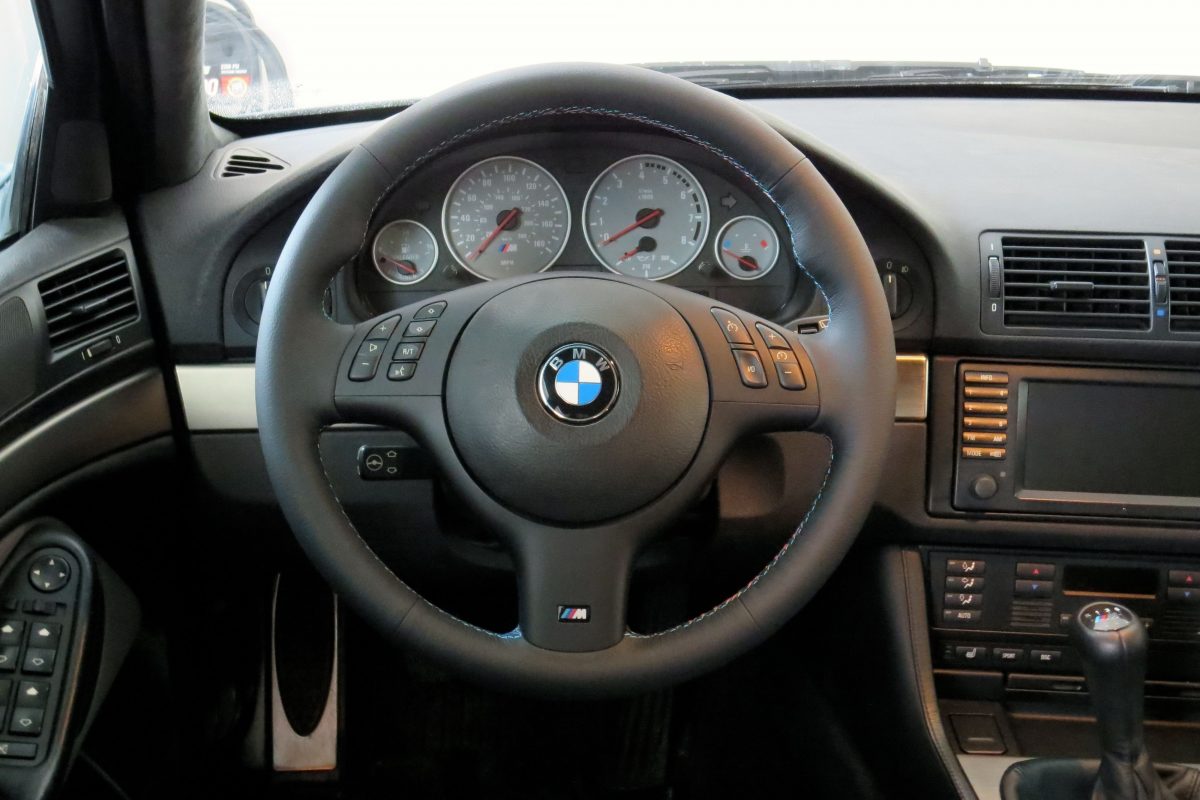 BMW 5-ÖS SOROZAT