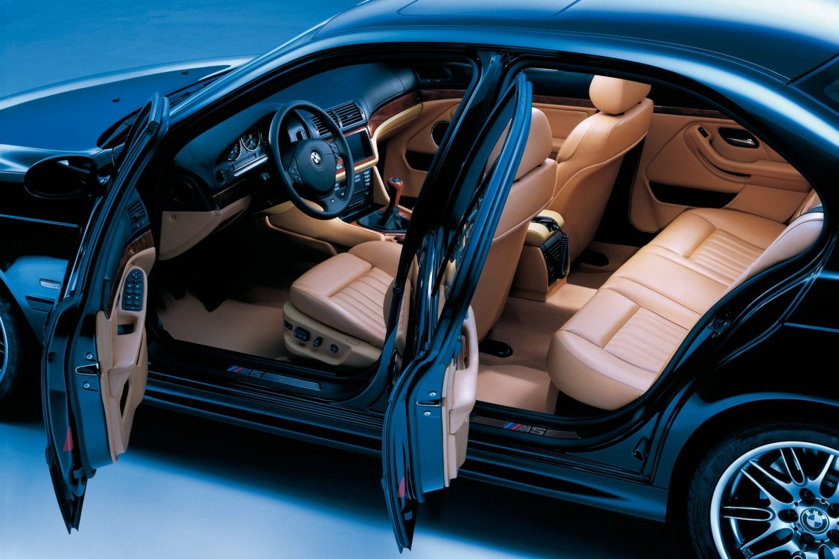 BMW 5-ÖS SOROZAT