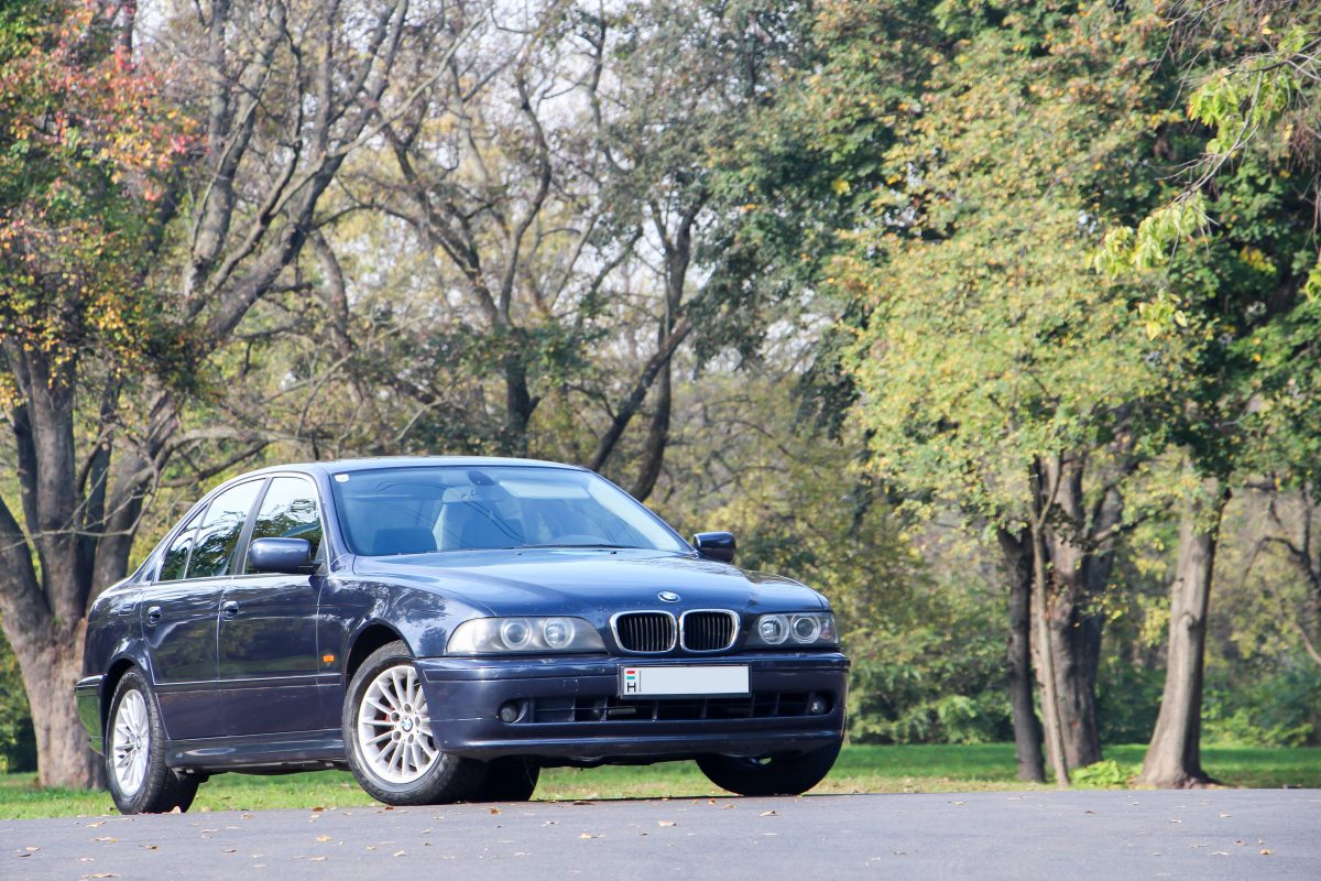 BMW 5-ÖS SOROZAT