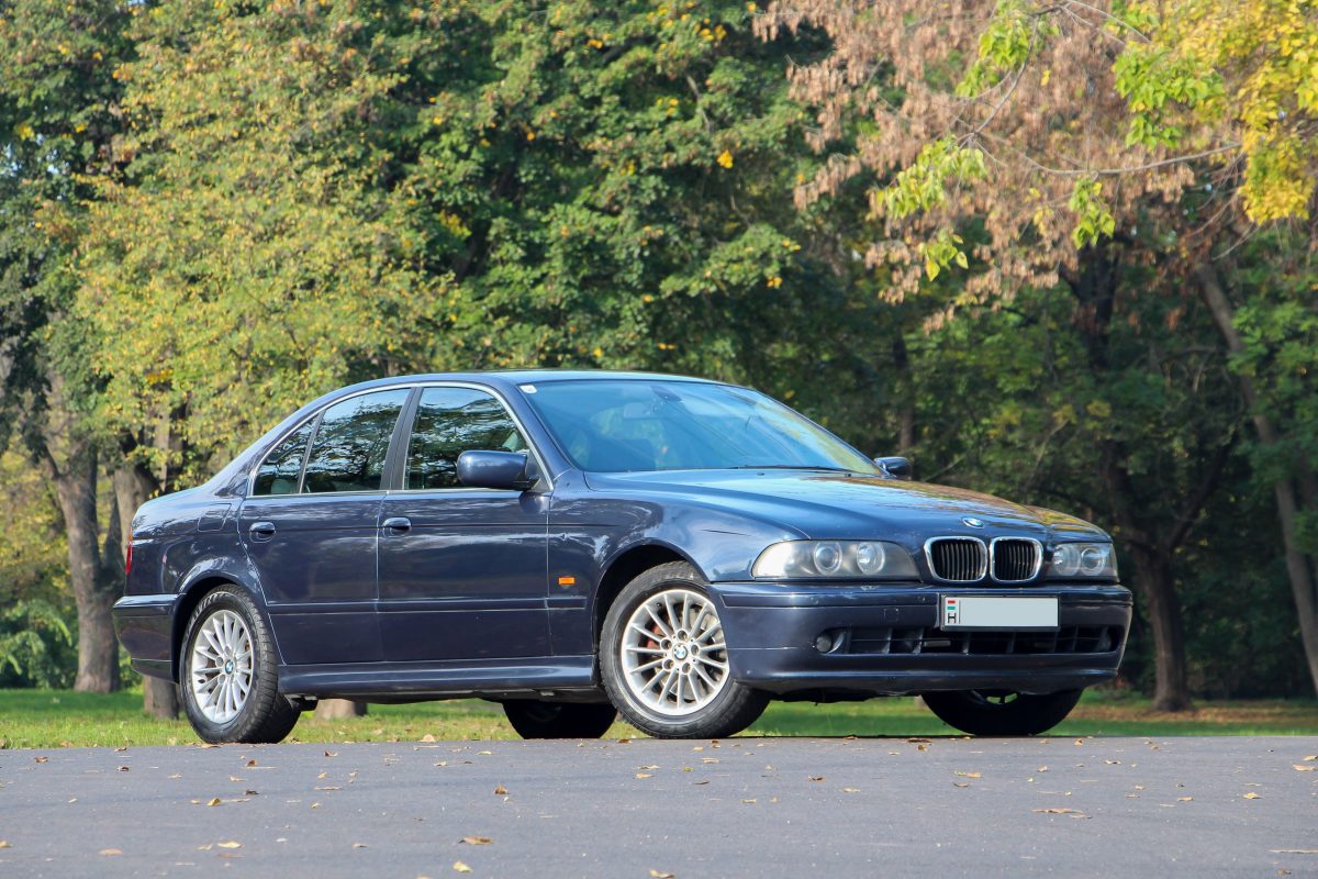 BMW 5-ÖS SOROZAT