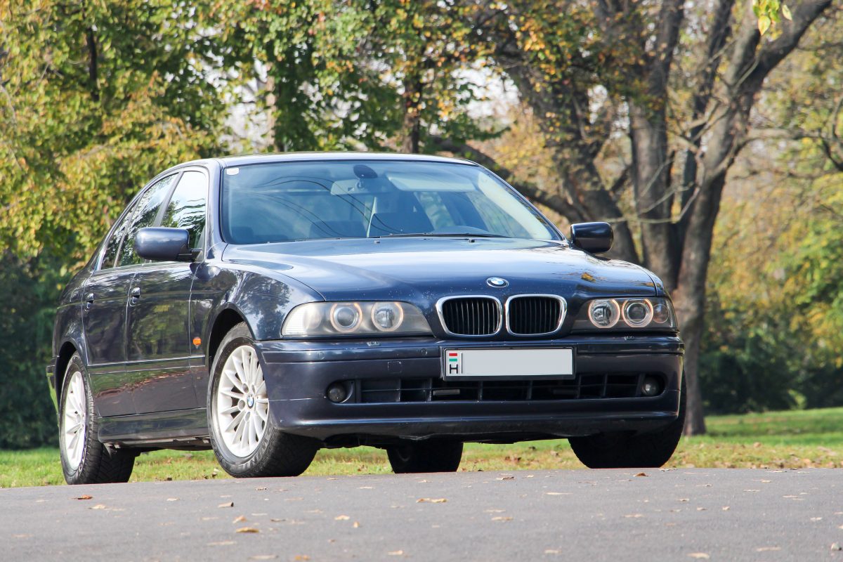 BMW 5-ÖS SOROZAT