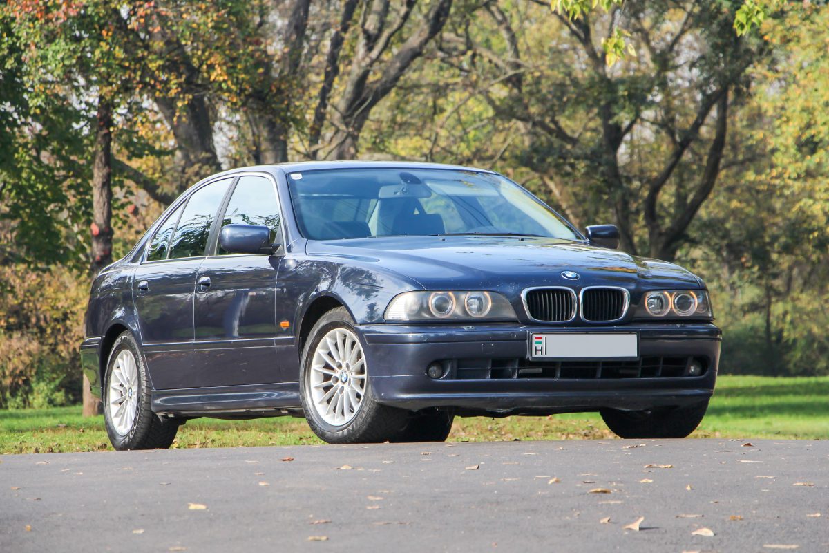 BMW 5-ÖS SOROZAT