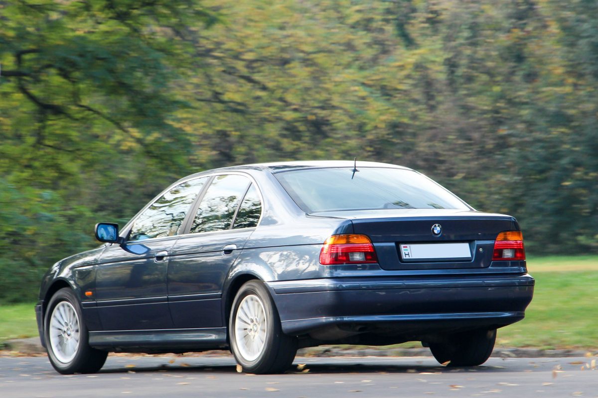 BMW 5-ÖS SOROZAT
