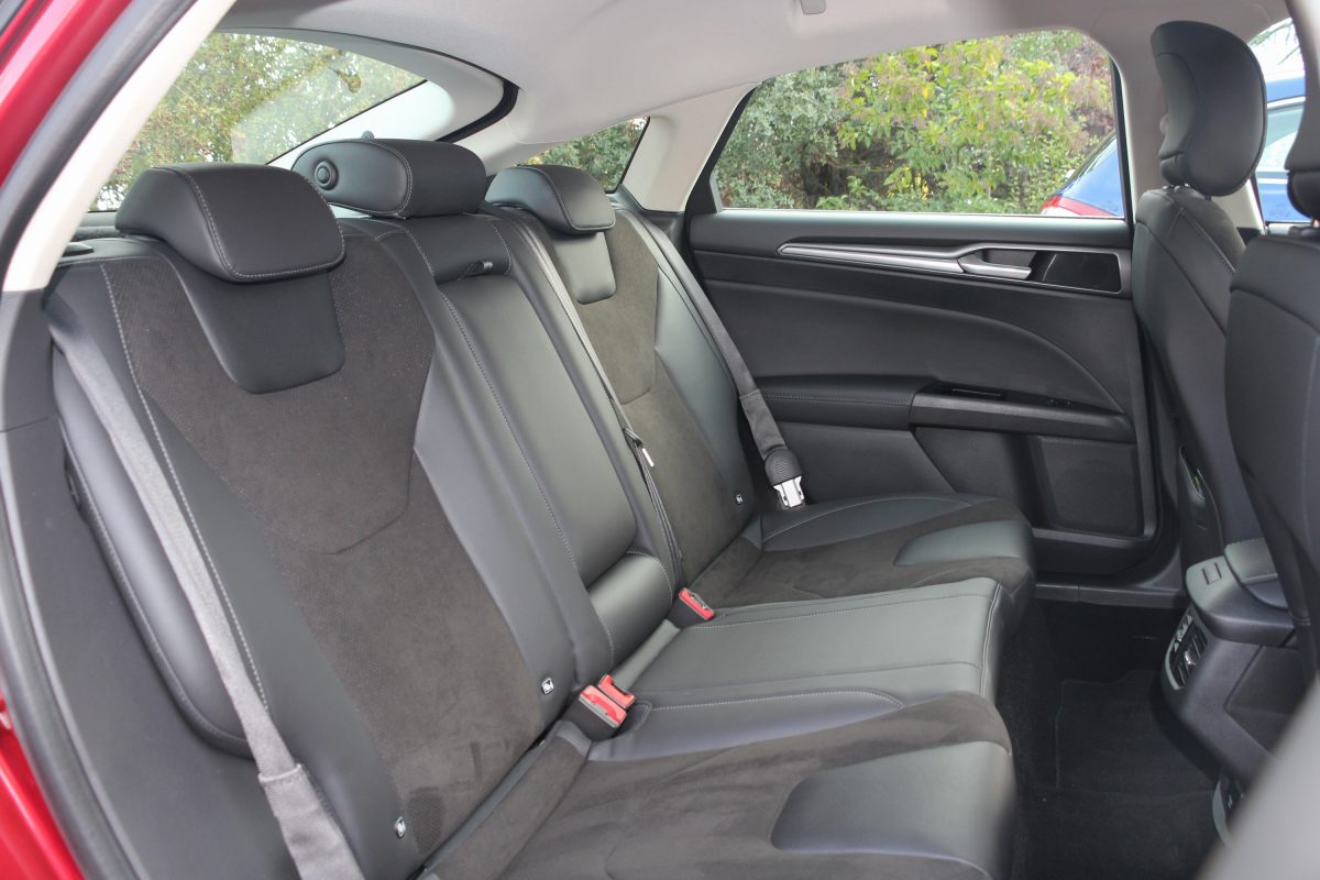 FORD MONDEO