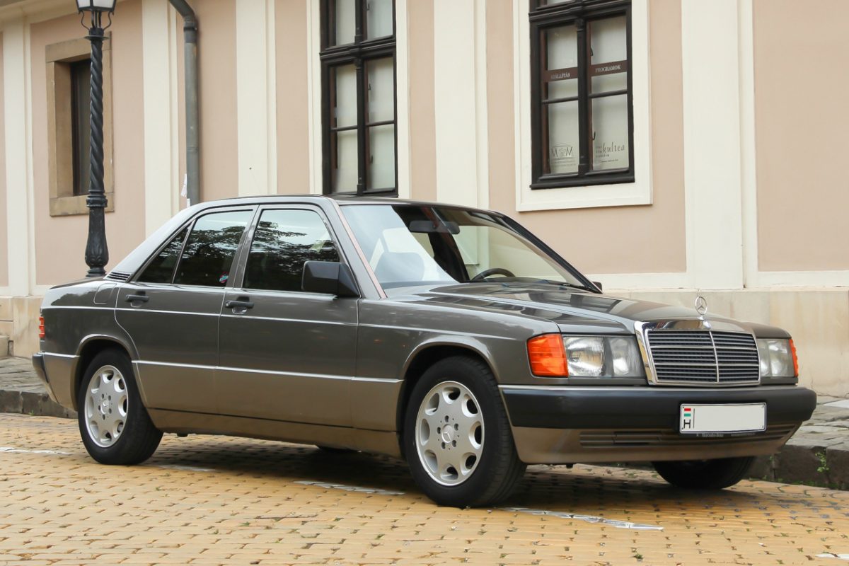 MERCEDES-BENZ