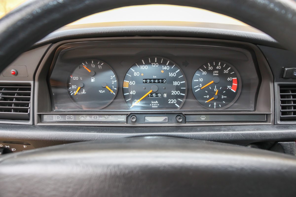 MERCEDES-BENZ