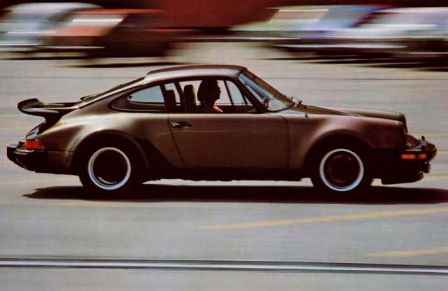 Az első 911 Turbo festőautónak készült