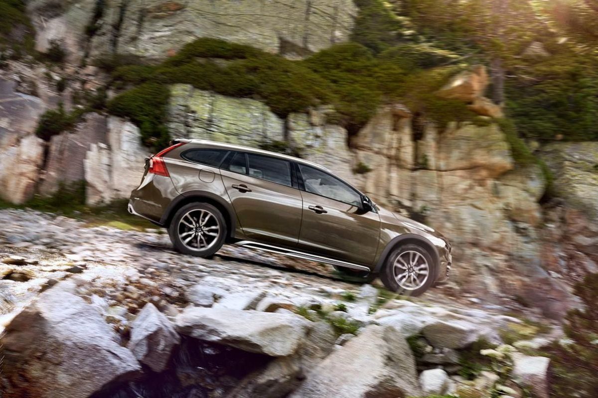 VOLVO V60