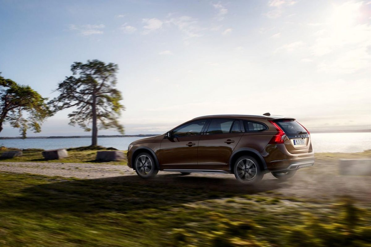 VOLVO V60