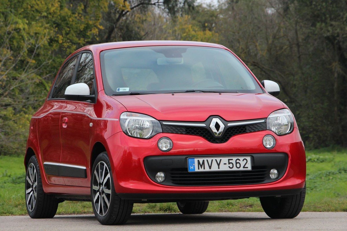 RENAULT