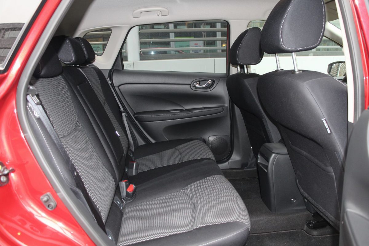 NISSAN PULSAR