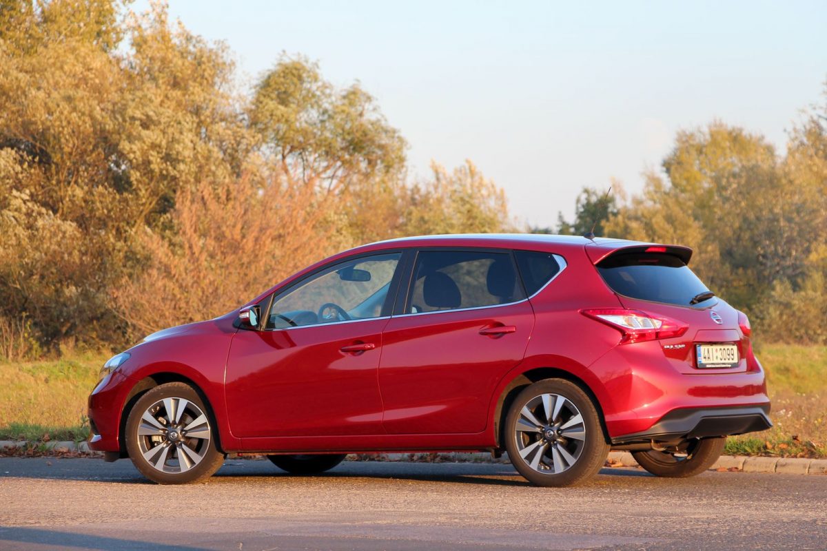 NISSAN PULSAR