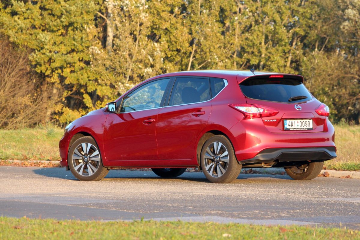 NISSAN PULSAR