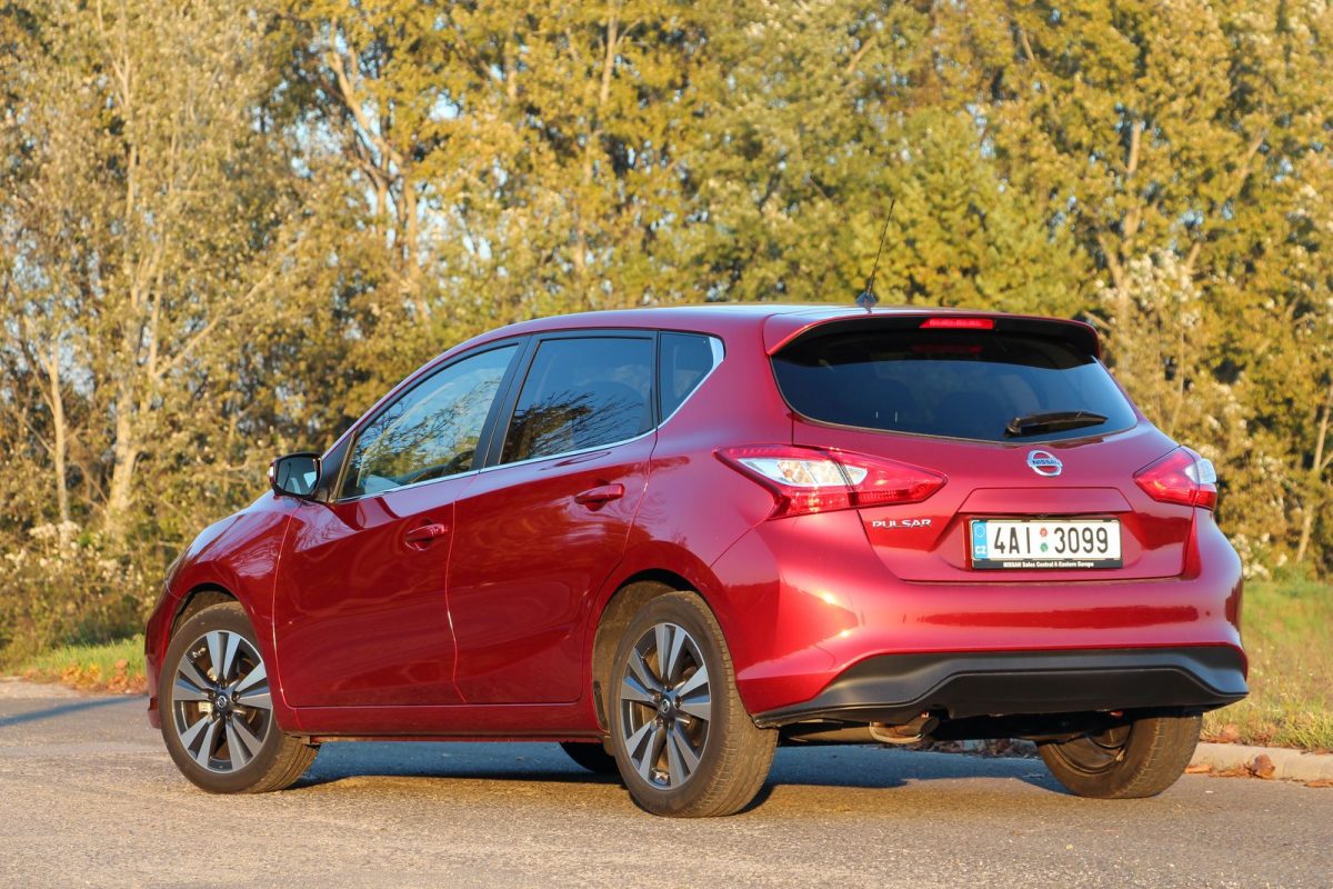 NISSAN PULSAR
