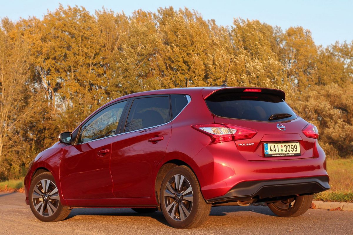 NISSAN PULSAR