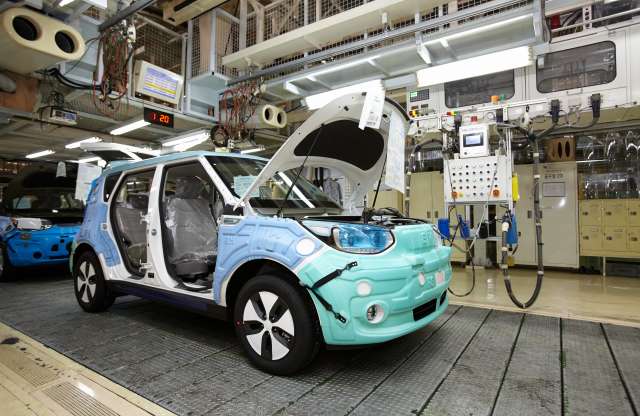 Már gyártják a Kia Soul elektromos változatát, őszre nálunk lesz