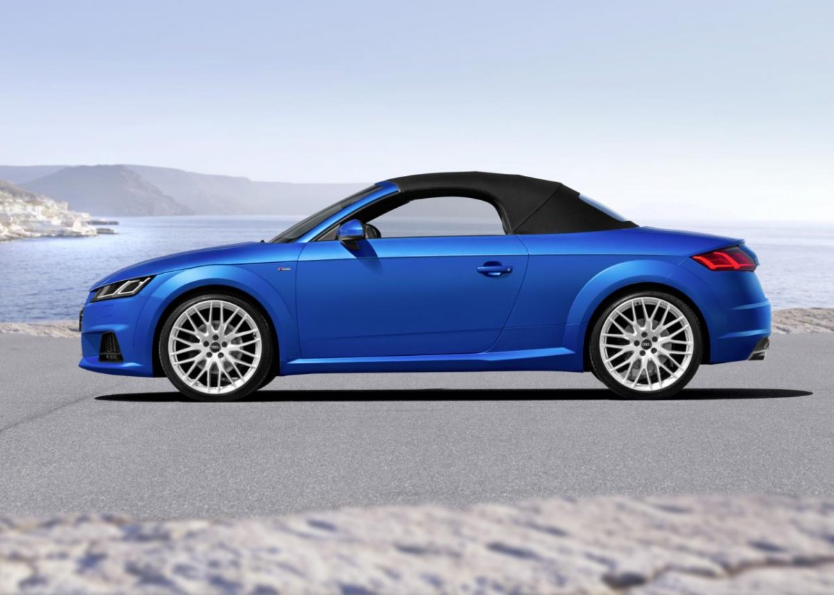 AUDI TT