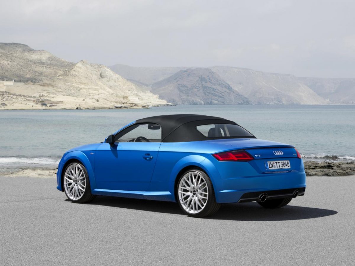 AUDI TT