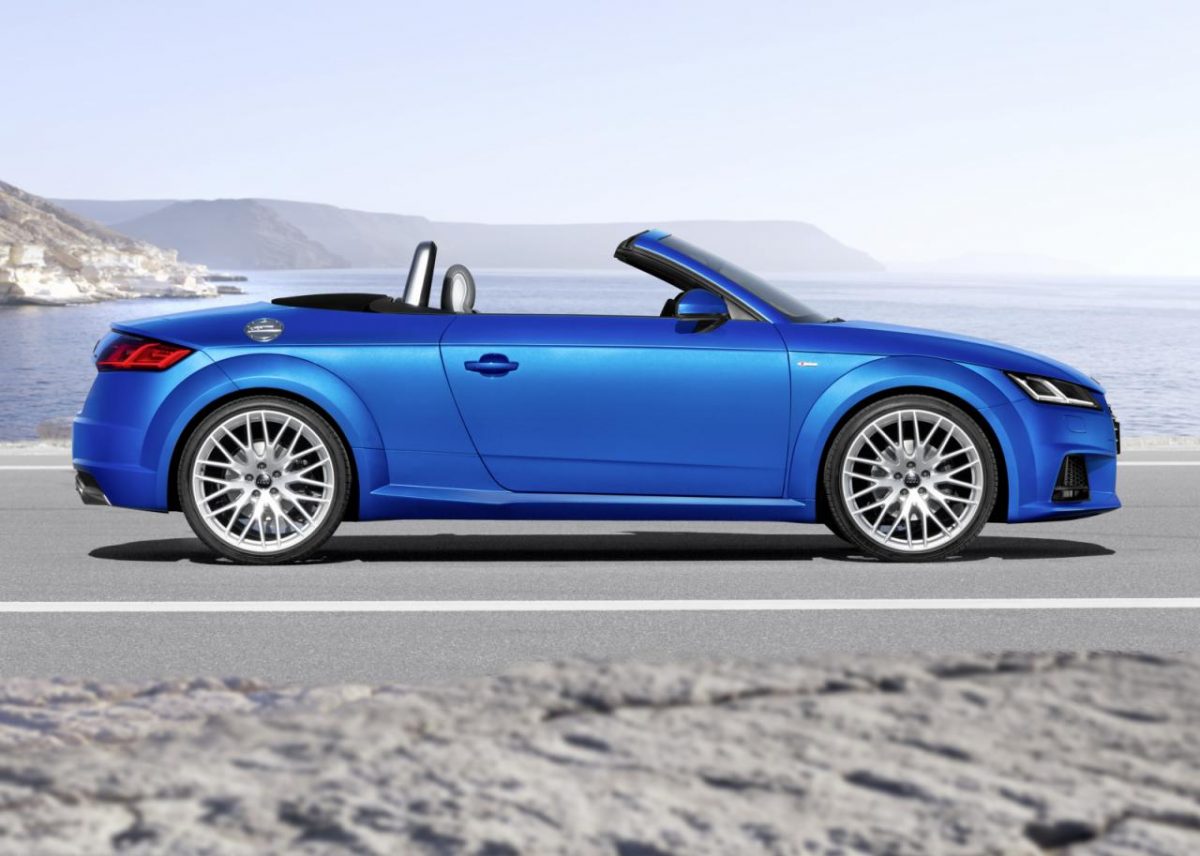 AUDI TT