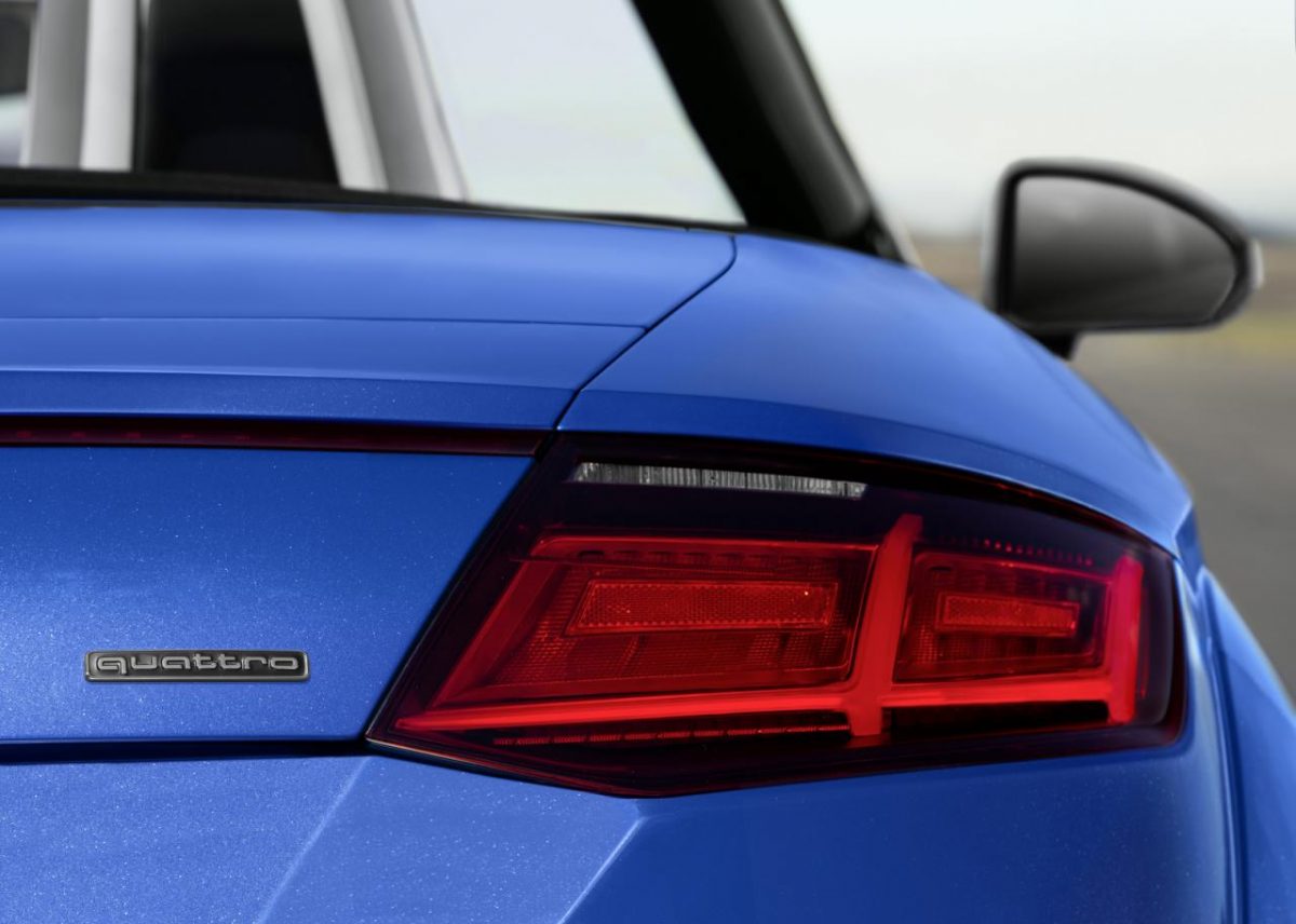 AUDI TT