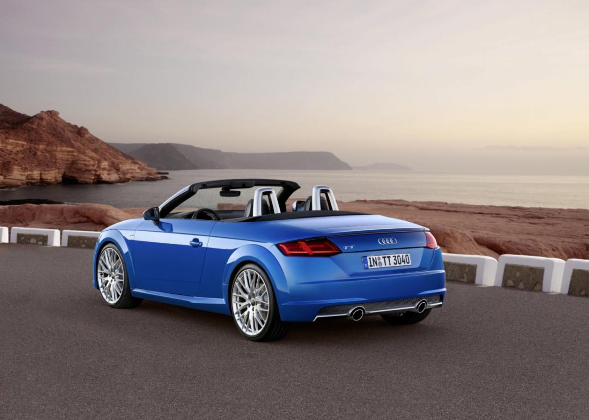 AUDI TT