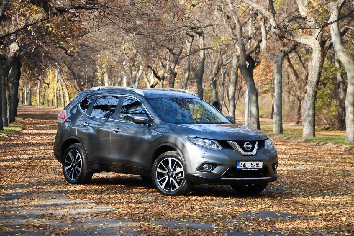 NISSAN