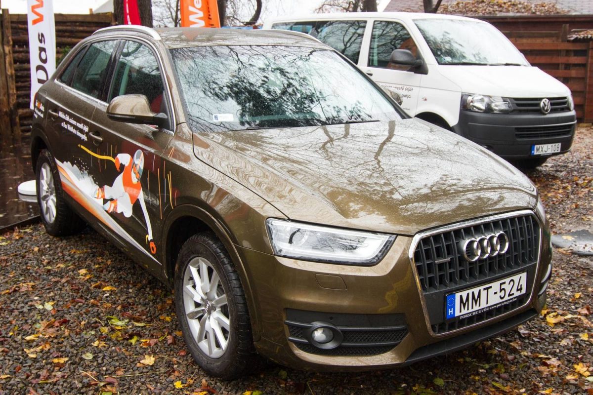 AUDI