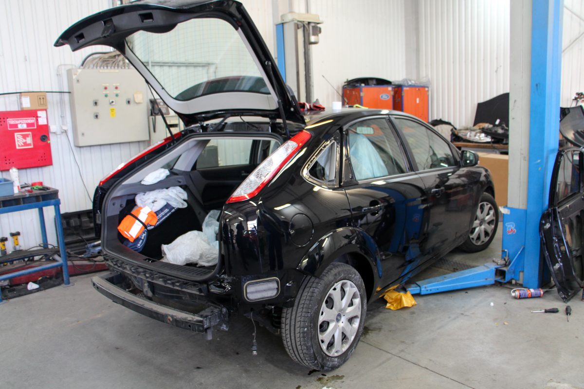 FORD FOCUS