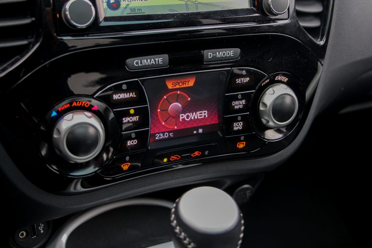 NISSAN JUKE