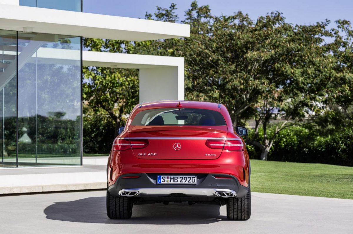 MERCEDES-BENZ GL-OSZTÁLY