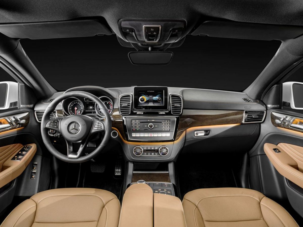 MERCEDES-BENZ GL-OSZTÁLY
