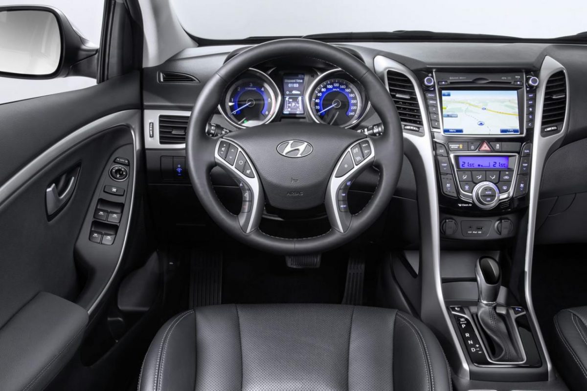 HYUNDAI I30