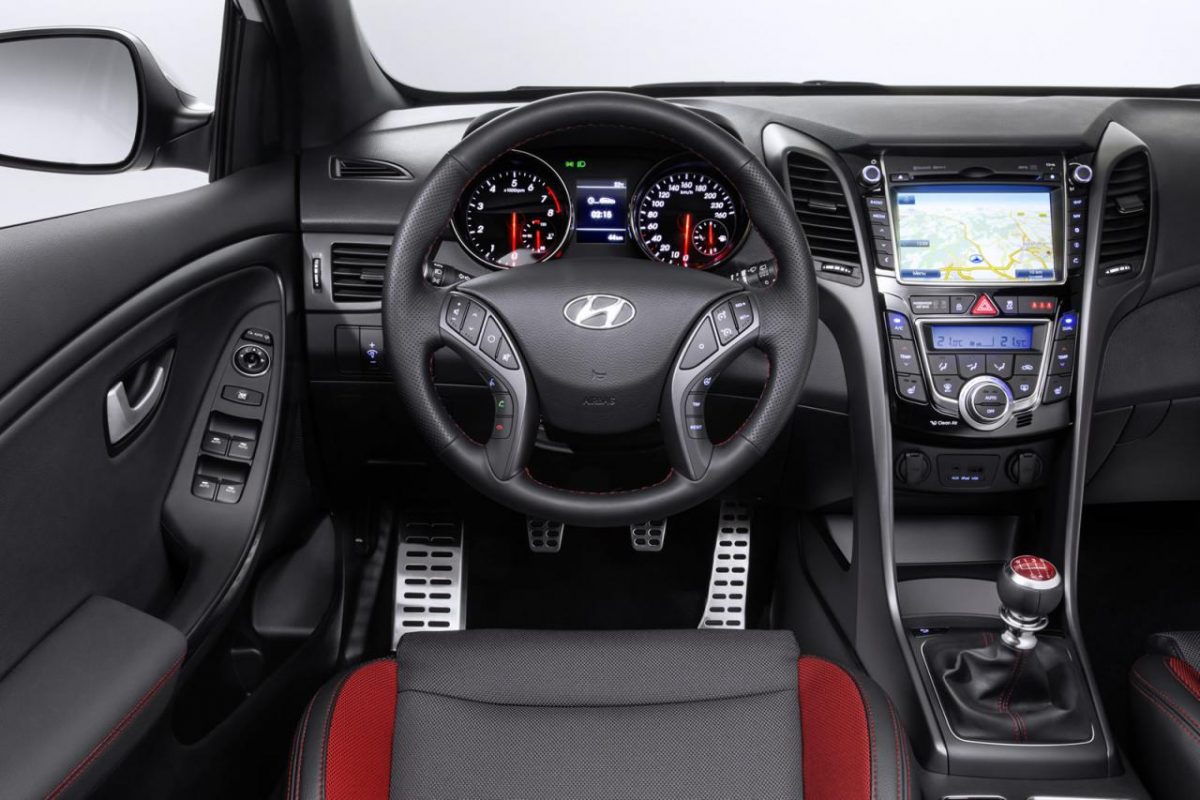 HYUNDAI I30