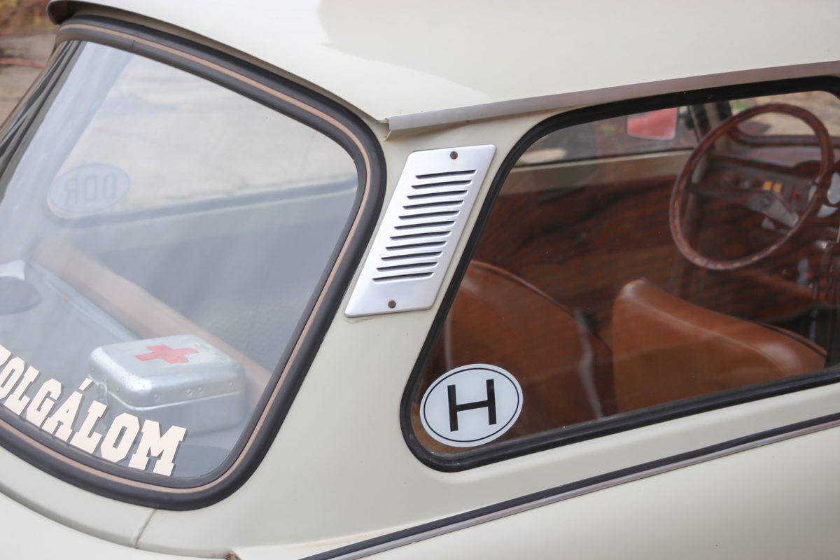 TRABANT