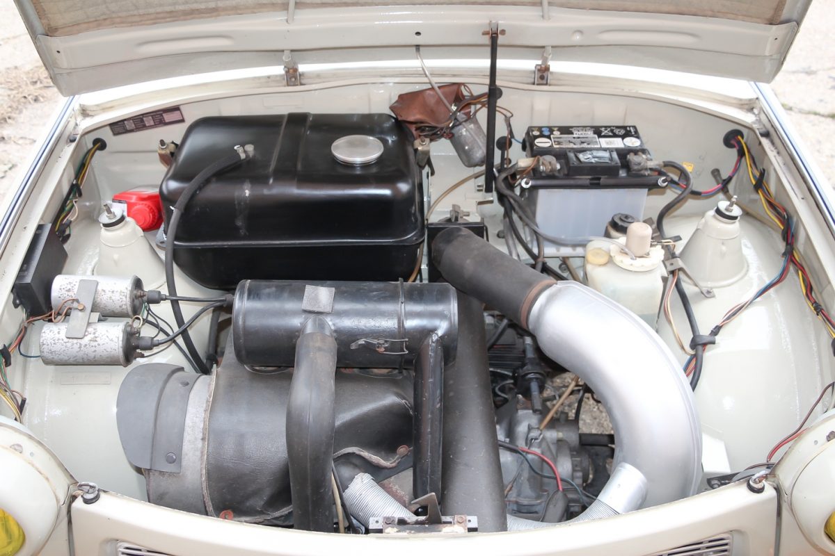 TRABANT